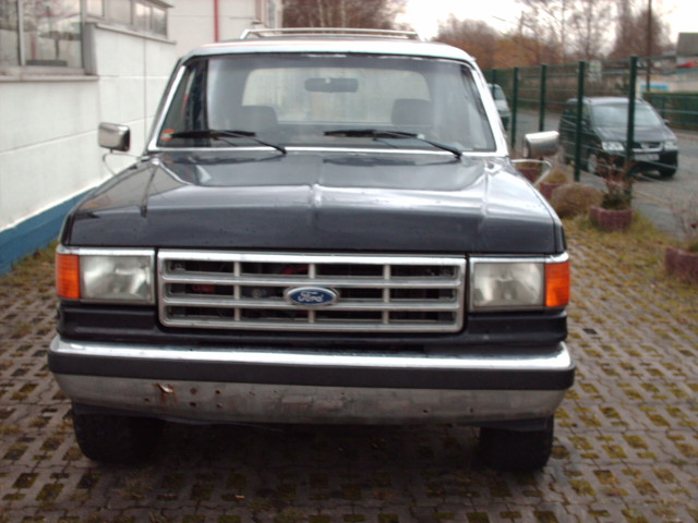 Early ford bronco steering problems