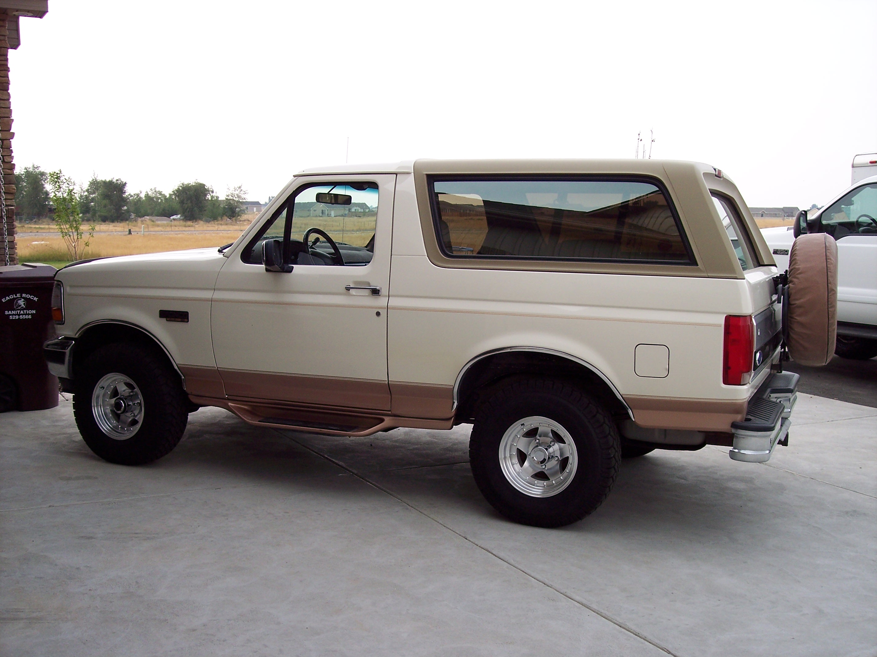 1994 Ford bronco pimps